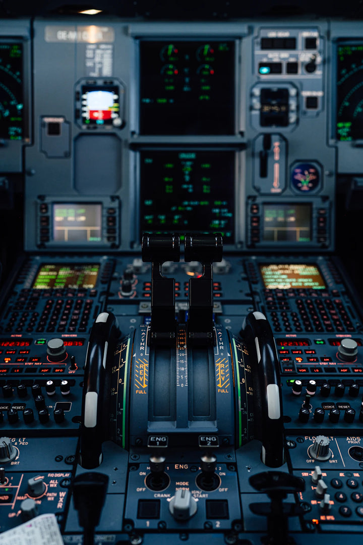 Mastering Flight Simulation: Choosing the Right Hardware