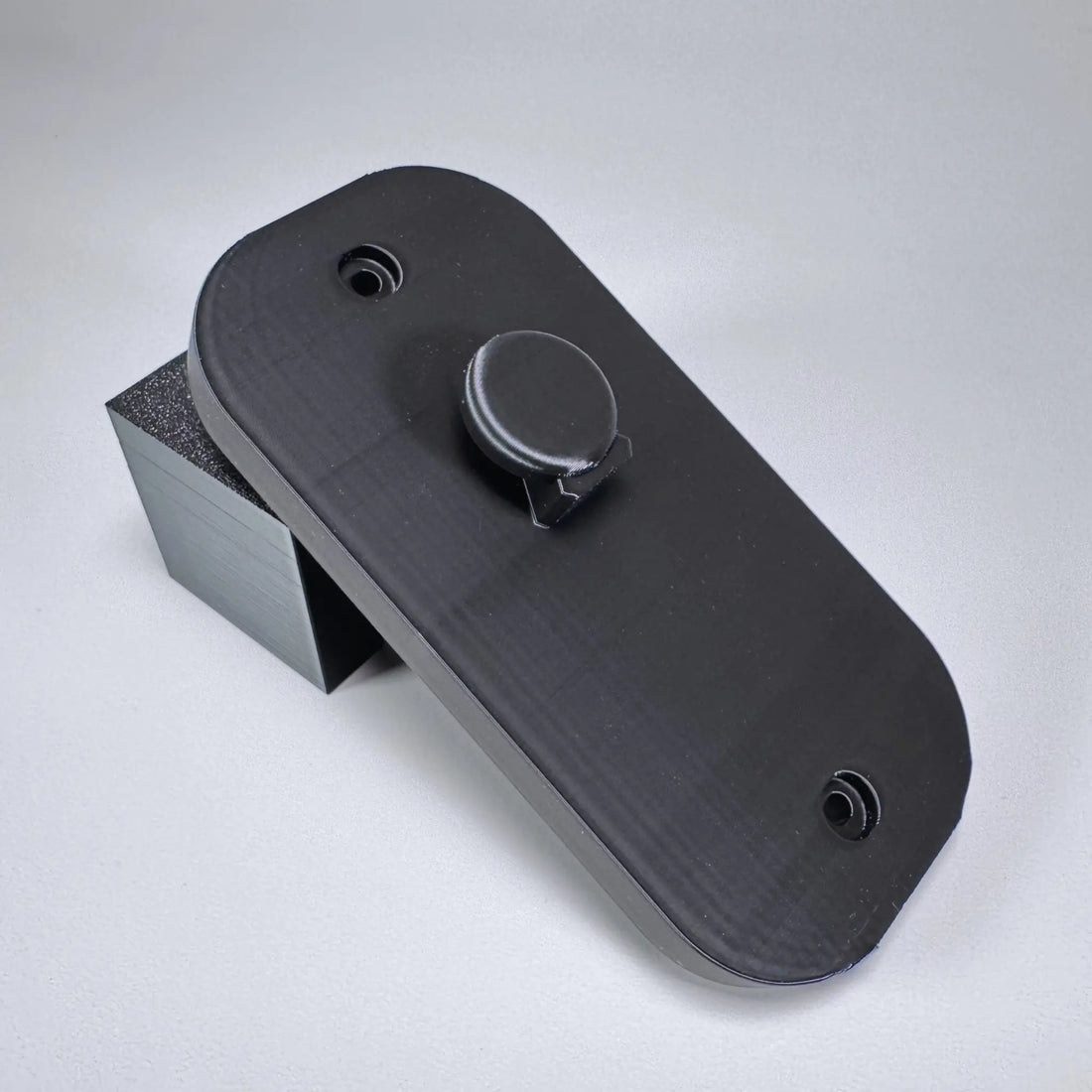 Honeycomb Alpha Yoke Wall Mount