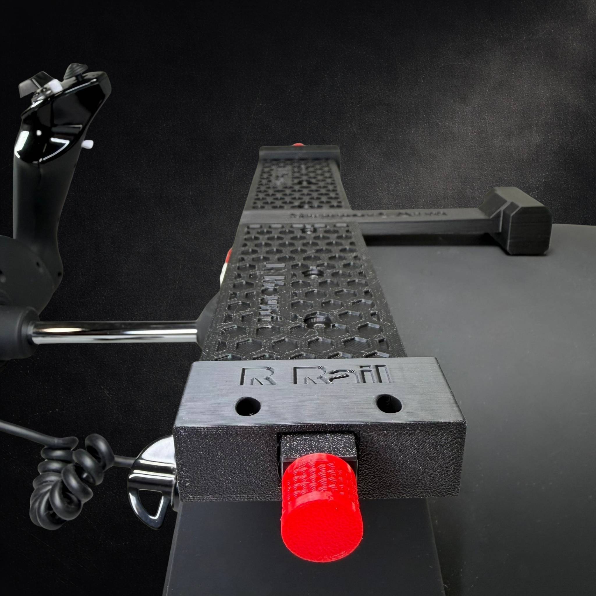 Honeycomb Alpha Under Desk Mount with Locking Quick Release